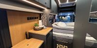 Wiemobil MAN TGE 720 mit neuen Hochschränken und schickem Innenraumdesign in grau mit Teakholzoptik
